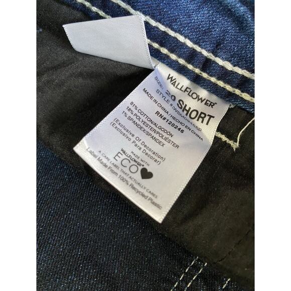 WALLFLOWER LUSCIOUS CURVY FIT INSTA STRETCH BOOTCUT JEANS 20 SHORT NWT - Picture 5 of 10